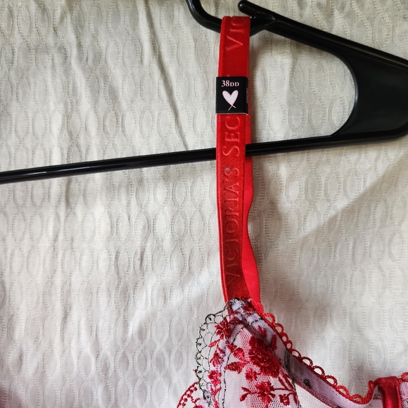 Victoria secret unlined bra 38DD - Picture 3 of 3